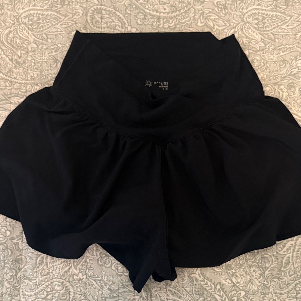 Offline Black crossover flowy Shorts